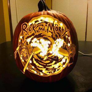 10 Insane Pumpkin Carving Examples That Are On Another Level